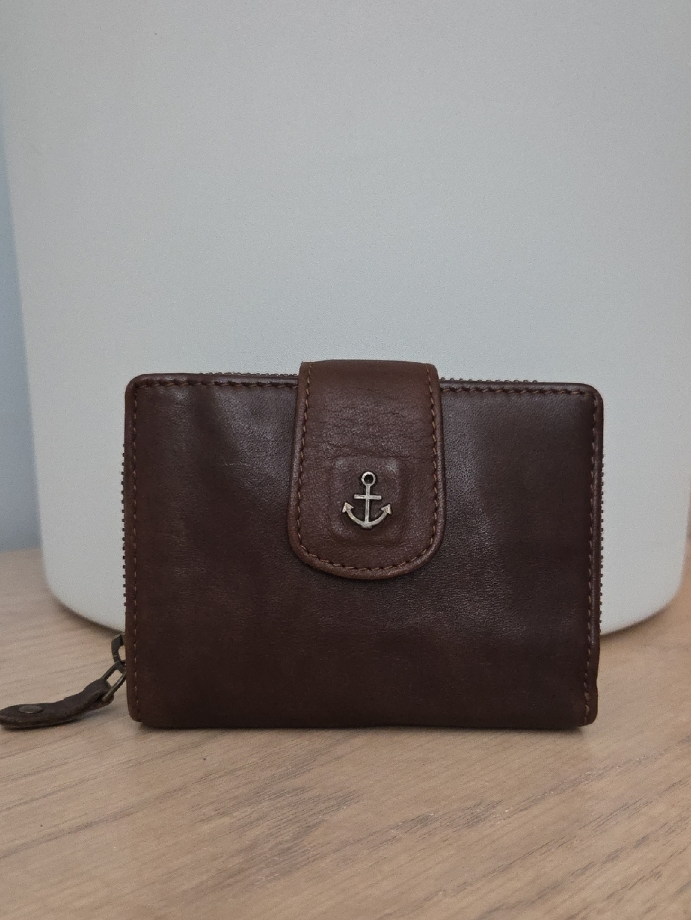 NWOT Harbour 2nd Chocolate Brown Leather Compact Snap Flap Wallet
